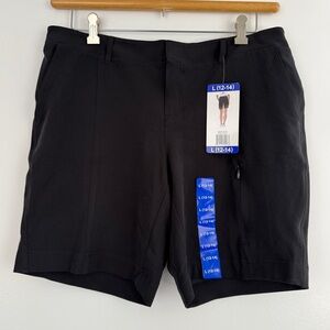 32 Degrees Black Athletic Cargo Shorts Flat Front Design